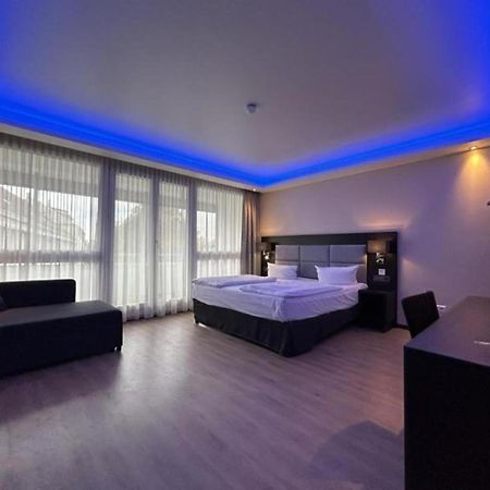 Zi Hotel Karlsruhe Eksteriør bilde