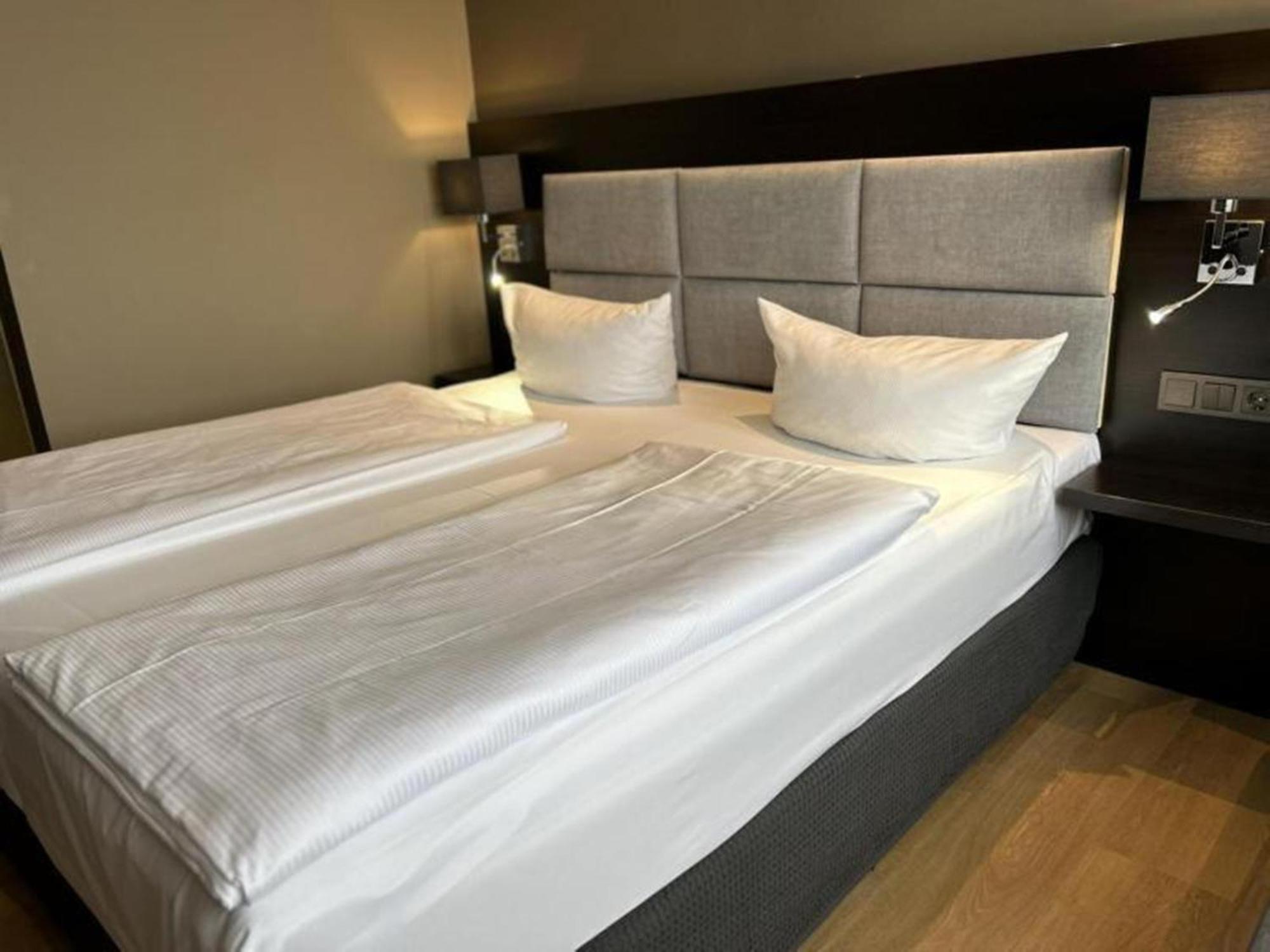 Zi Hotel Karlsruhe Eksteriør bilde